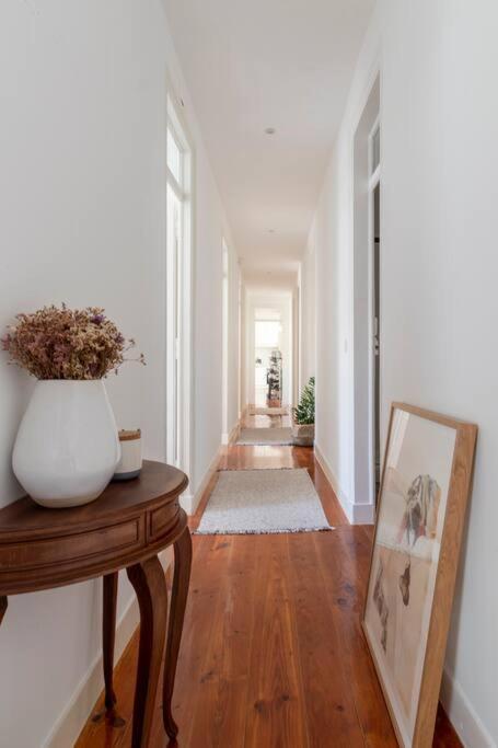 Apartamento Casa Flores 4br + Office Space And A/c Lisboa